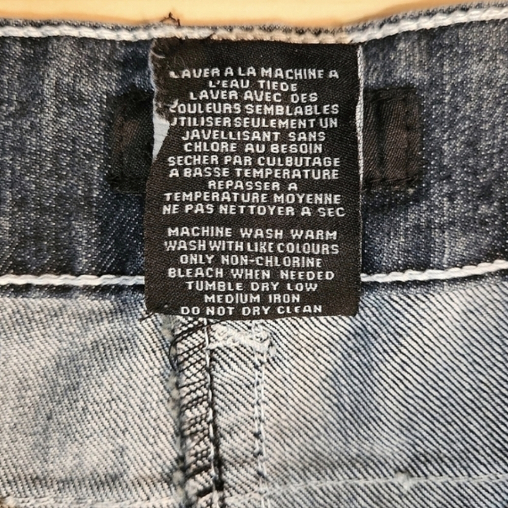 RESET Dark Wash Cropped Kick Flare Jeans Dual Button Fly Embroidered Pocket SZ16 - Picture 9 of 9